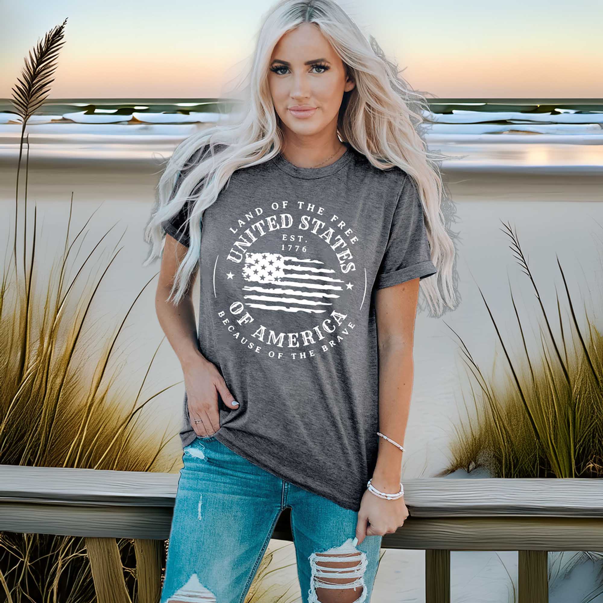Women's US Flag Graphic Short Sleeve Casual T-Shirt